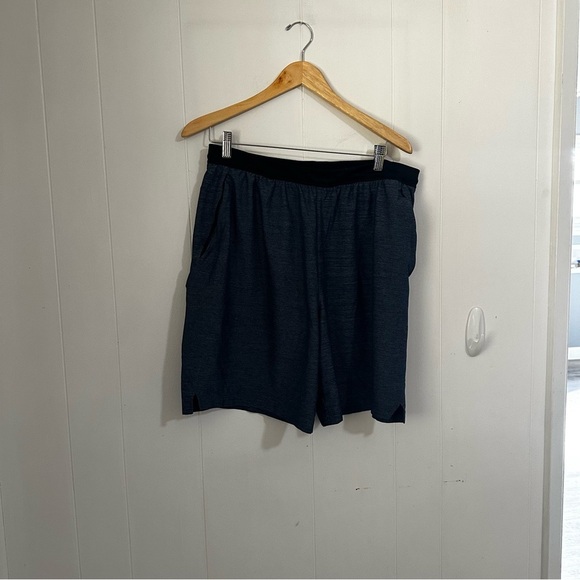 adidas Blue Athletic Shorts Relaxed Fit - Picture 1 of 3